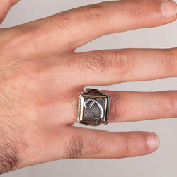 Vav Motifli Kare Tasarım Erkek Gümüş Yüzüğü - Thumbnail
