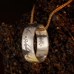 Anı Yüzük - Yüzüklerin Efendisi Güç Yüzükleri Kolyesi Gümüş Renk Zincirli Model1